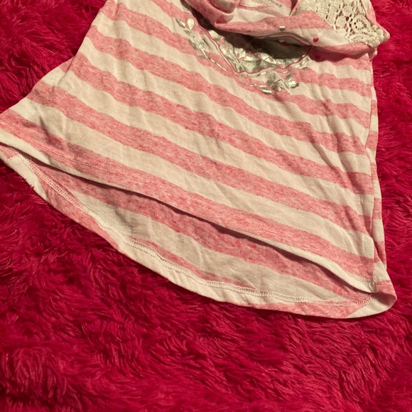 3 Bundle Girl’s Size 6/6X Short Sleeve Shirts - Picture 4 of 16